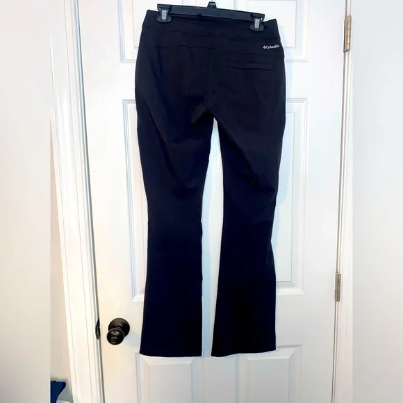 Columbia Nylon Charcoal Grey pants. Size 4 - Picture 2 of 5